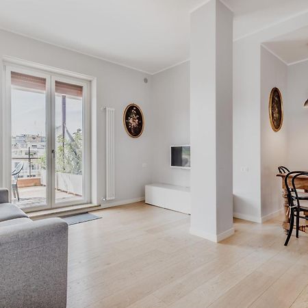 L'Attico Con Terrazza In Corso Francia Apartment Rome Exterior photo